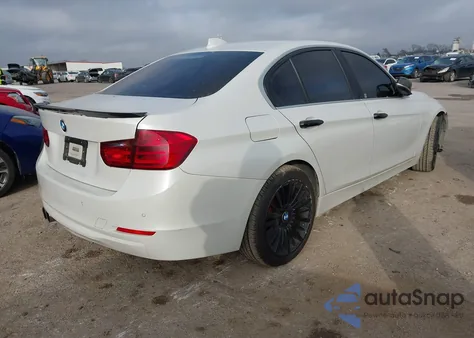 2015 BMW 328I xDrive из США, поврежденный, VIN WBA3B5G59FNS13060